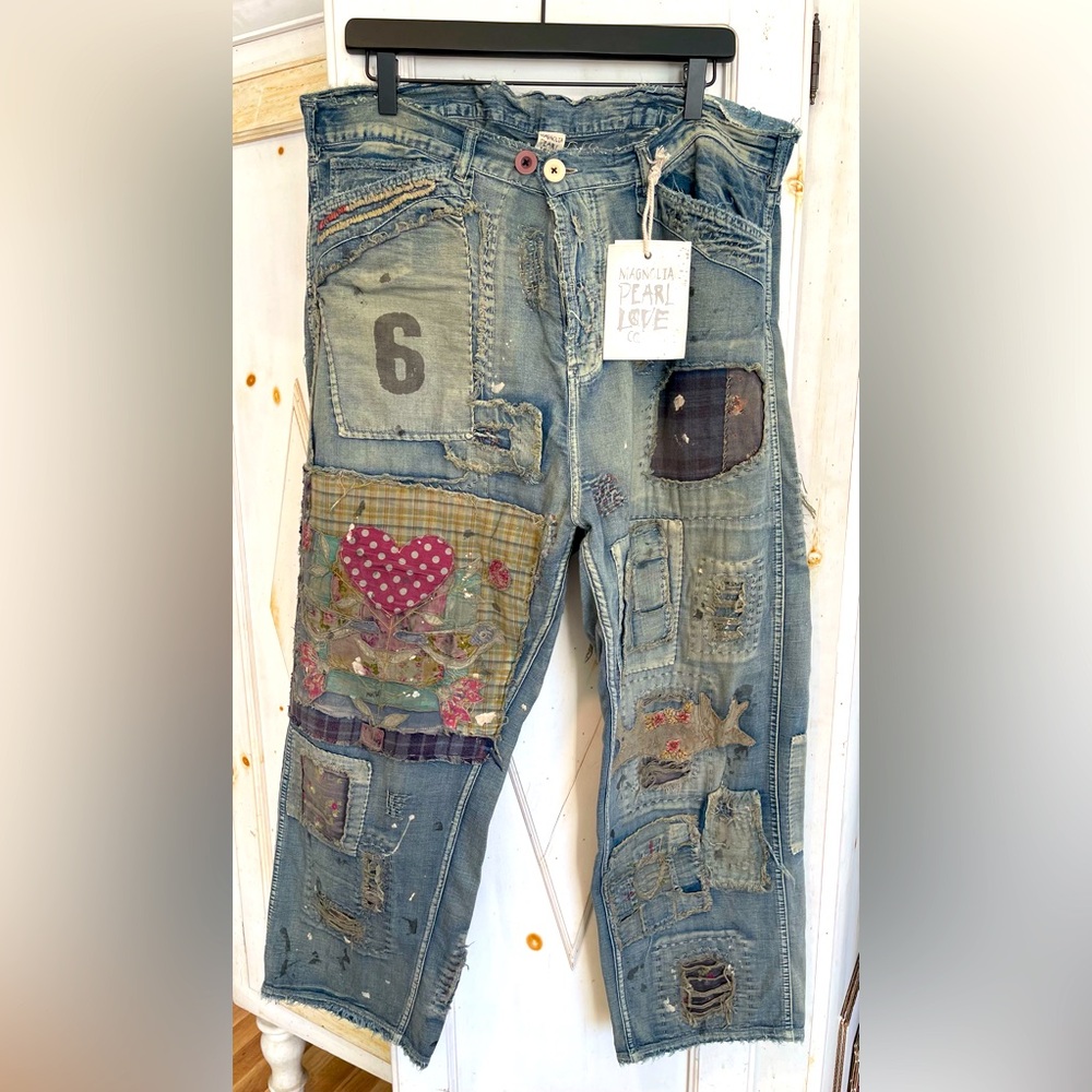 Magnolia Pearl jeans. 668 washed indigo
